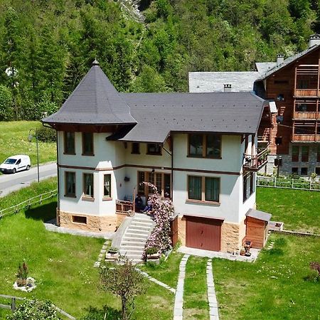 L'Aria Di Casa Acomodação com café da manhã Alagna Valsesia Exterior foto