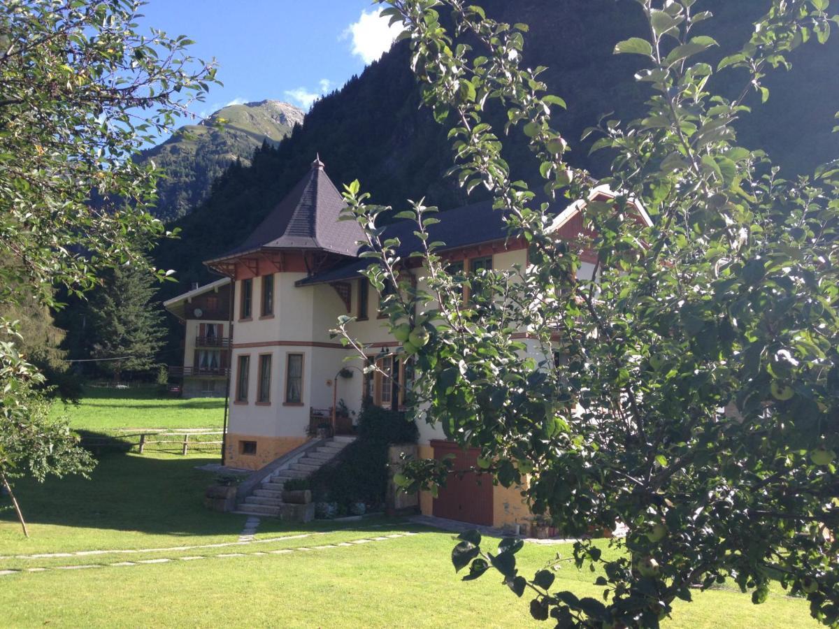 L'Aria Di Casa Acomodação com café da manhã Alagna Valsesia Exterior foto