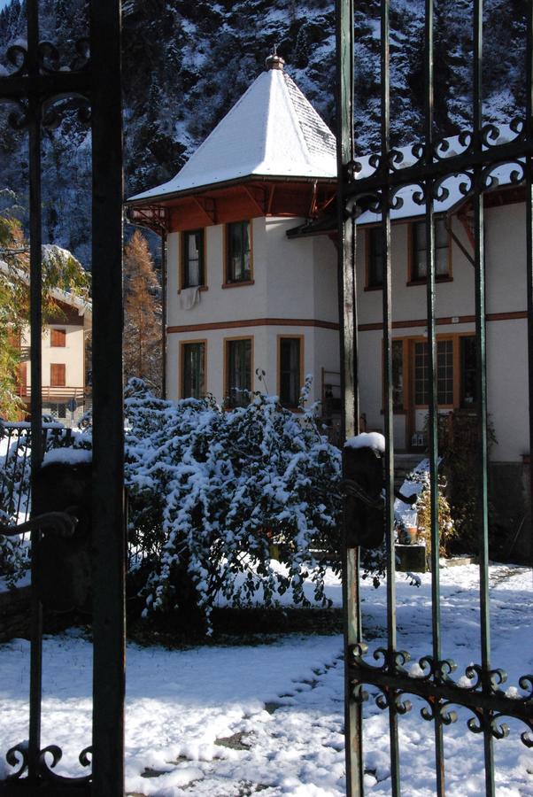 L'Aria Di Casa Acomodação com café da manhã Alagna Valsesia Exterior foto