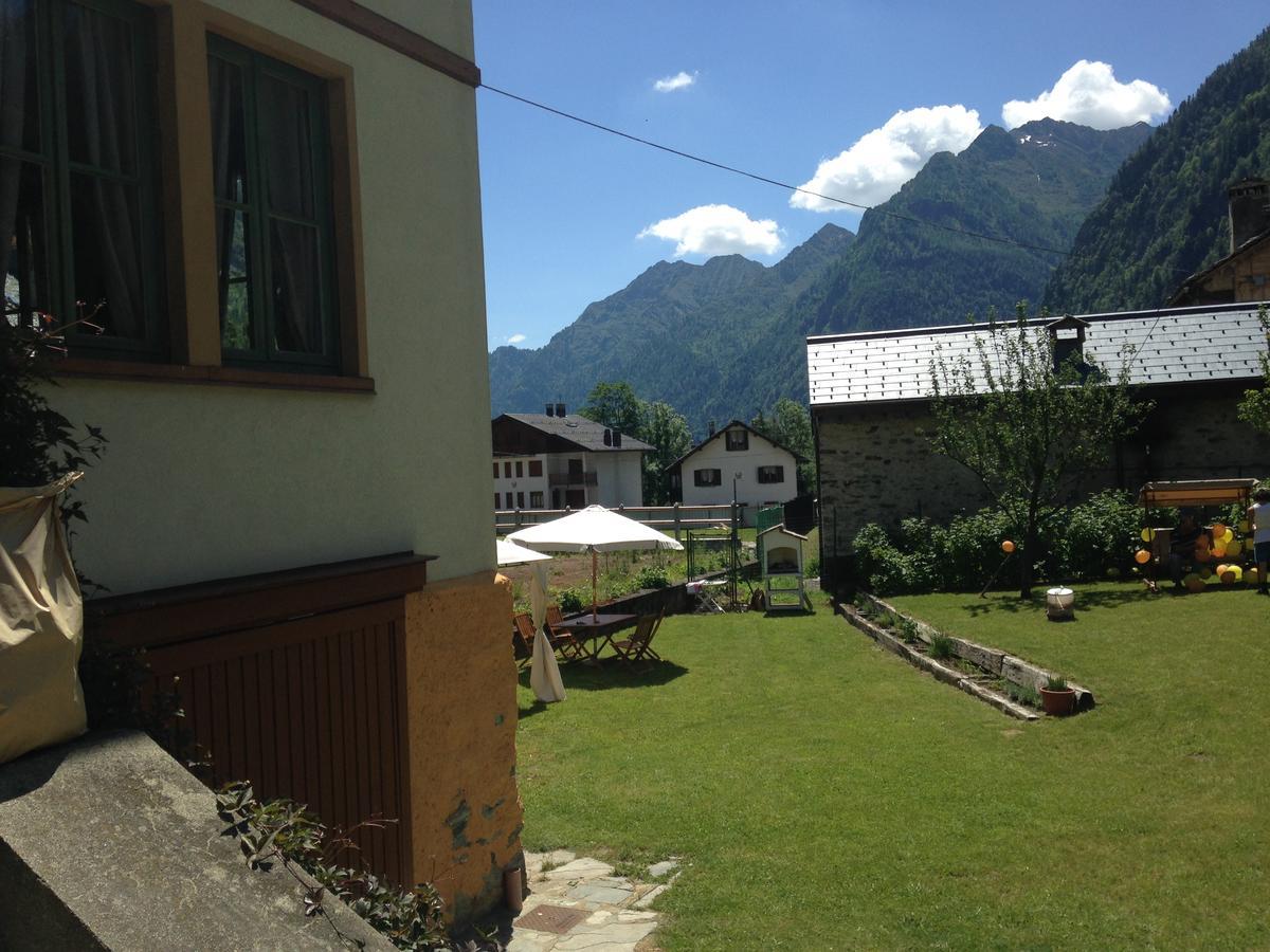 L'Aria Di Casa Acomodação com café da manhã Alagna Valsesia Exterior foto